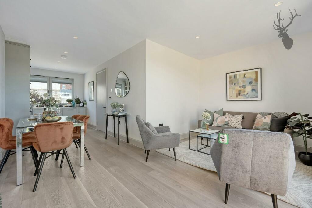 Additional image 2 of The Bramlings, Epping