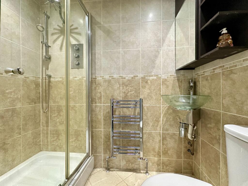 Additional image 22 of Oak Avenue, Crays Hill, CM11