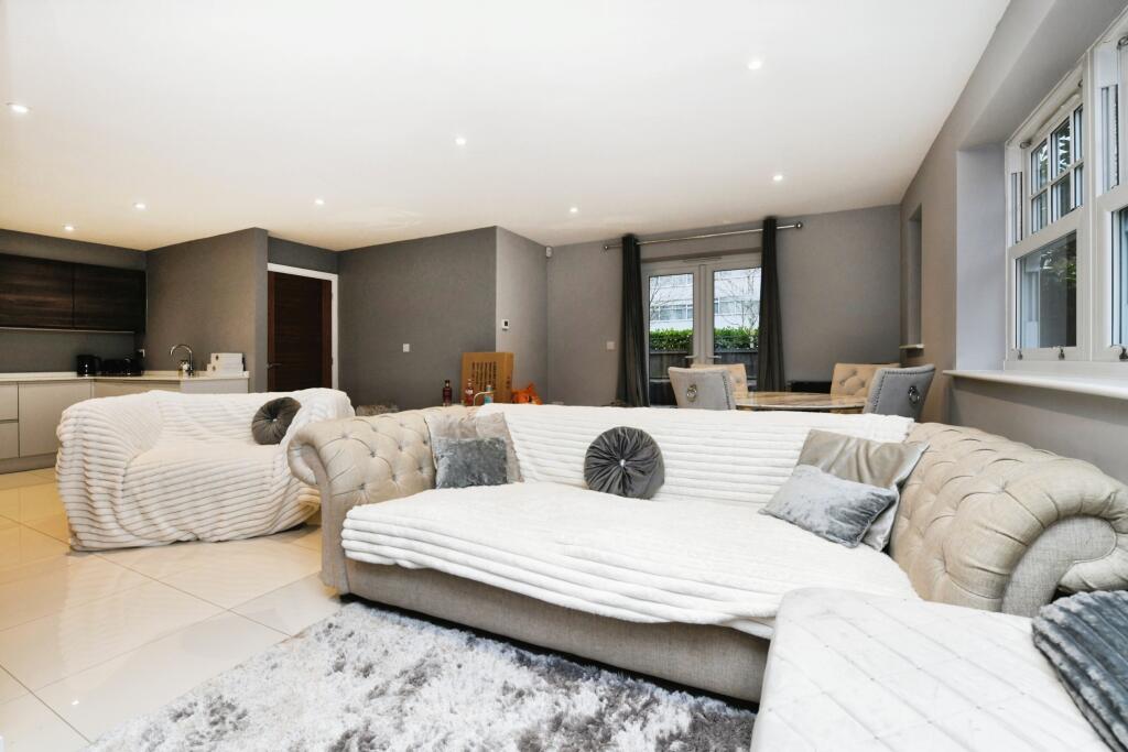 Additional image 12 of Westbury Road, Brentwood, Essex, CM14