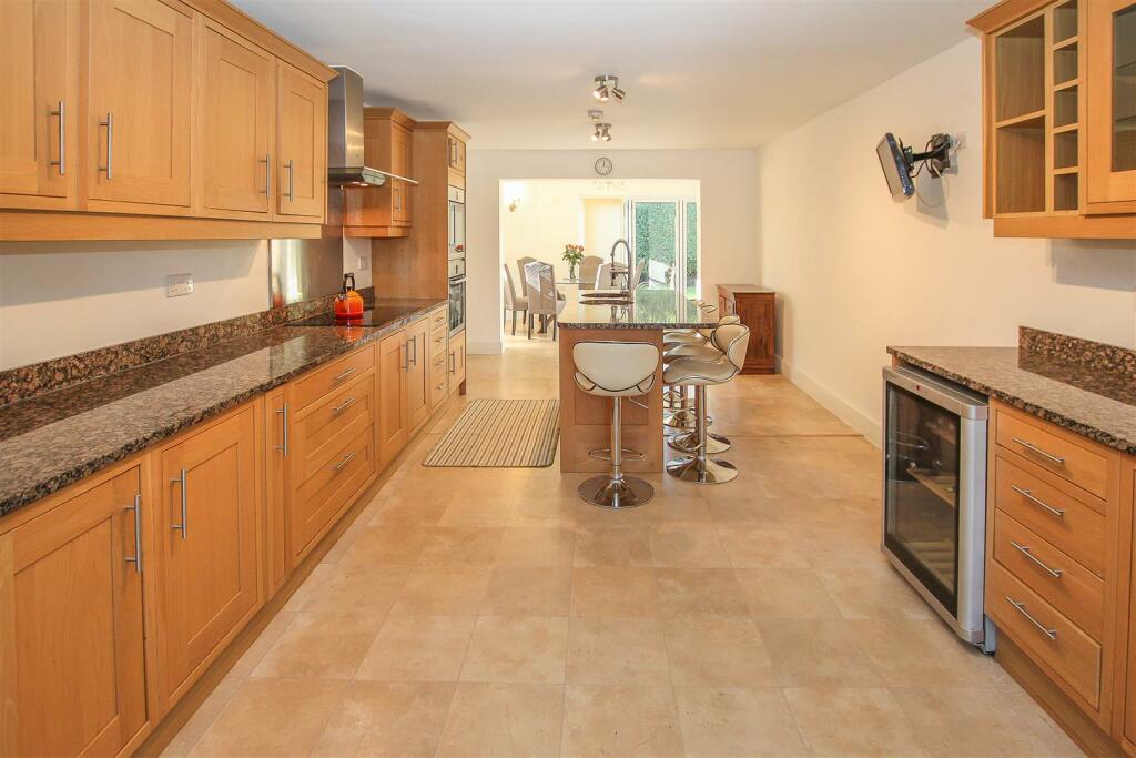 Additional image 8 of Great Fox Meadow, Kelvedon Hatch