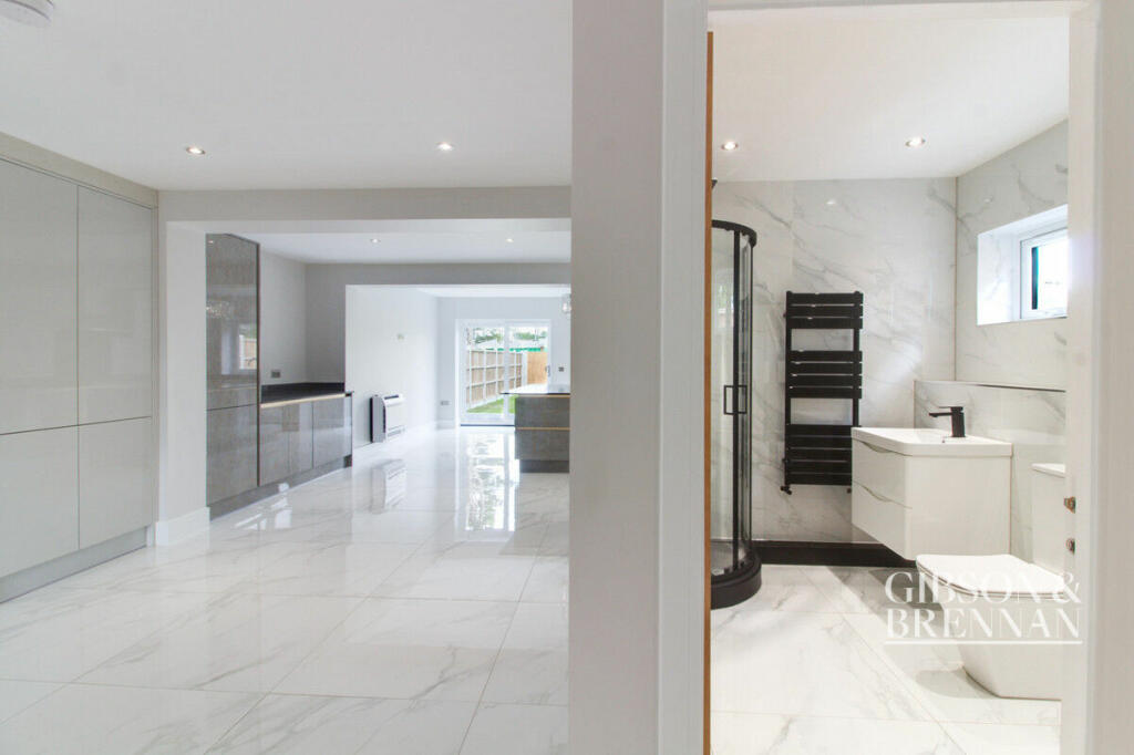 Additional image 15 of Noak Hill Road, Billericay, CM12