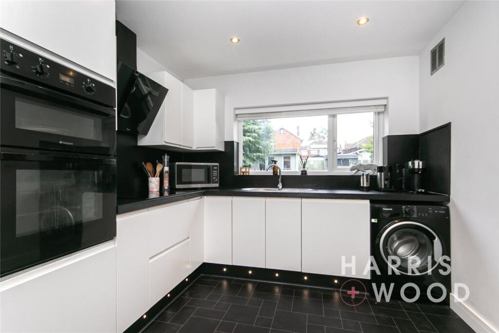 Additional image 32 of Richmond Crescent, Harwich, Essex, CO12