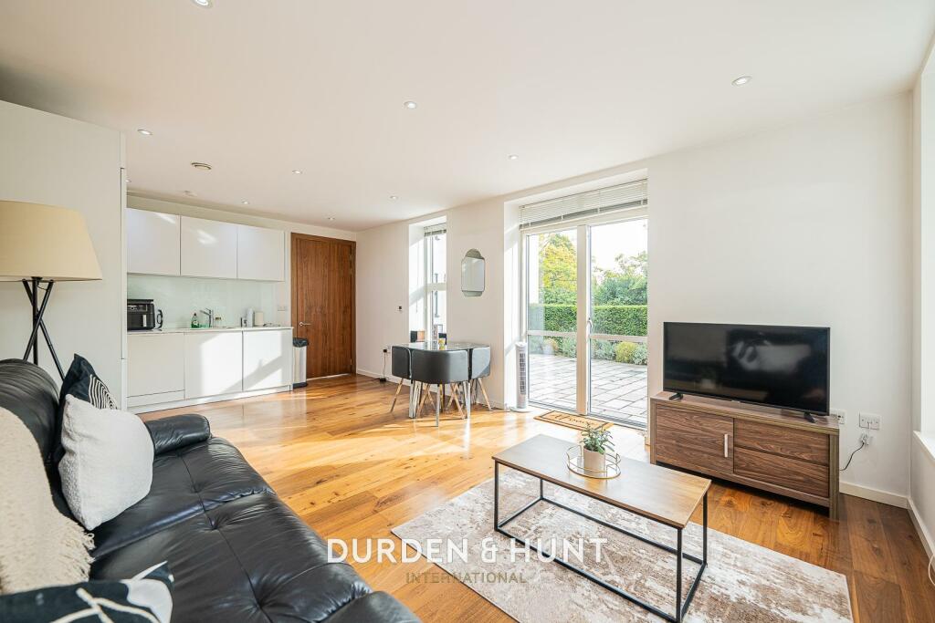 Additional image 4 of Piercing Hill, Theydon Bois, Epping, CM16