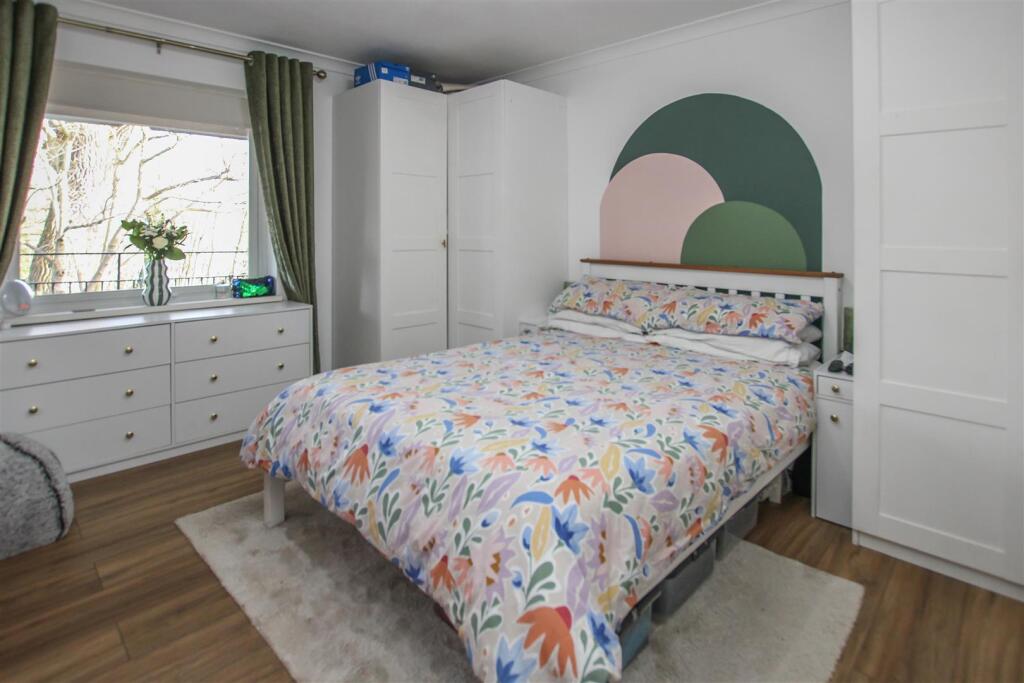 Additional image 8 of Gordon Road, Shenfield, Brentwood