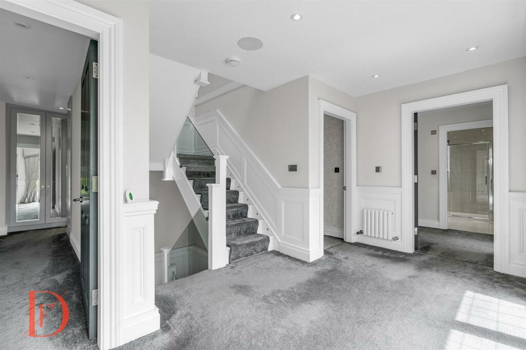 Additional image 26 of Coopersale Lane, Theydon Bois