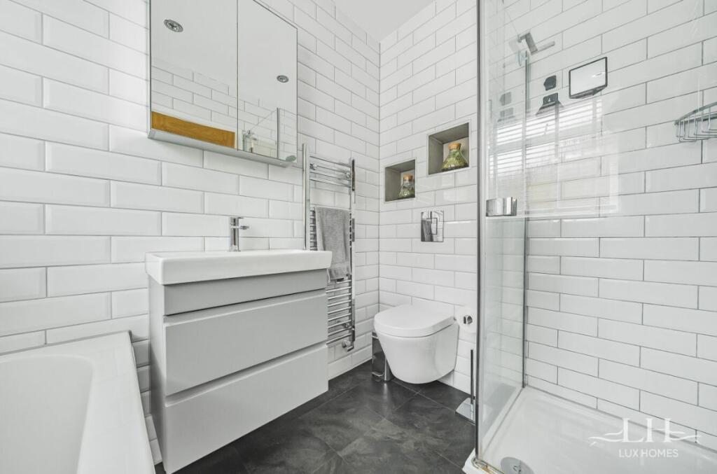 Additional image 18 of Woodland Avenue, Brentwood