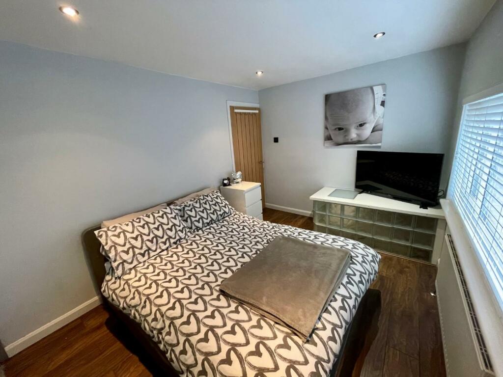 Additional image 25 of Selby Green, Little Sutton