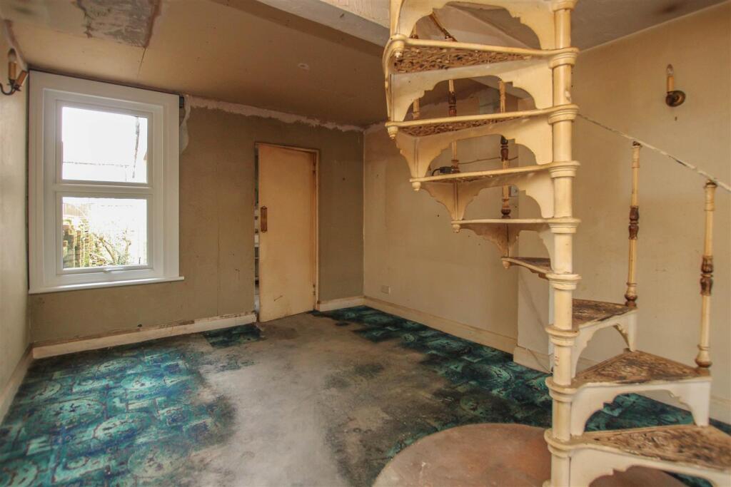 Additional image 6 of Nita Road, Warley, Brentwood