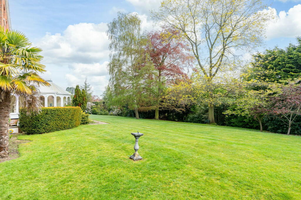 Additional image 2 of Galleywood Road, Great Baddow, Chelmsford
