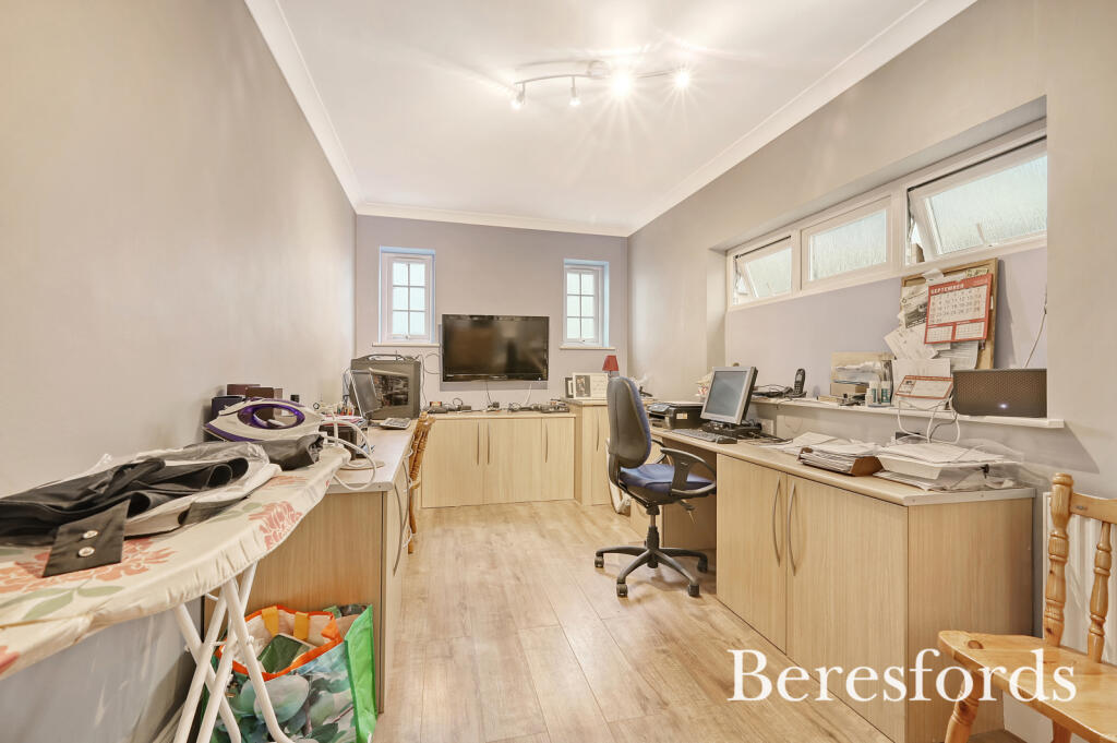 Additional image 11 of Marshes, Burnham-on-Crouch, CM0