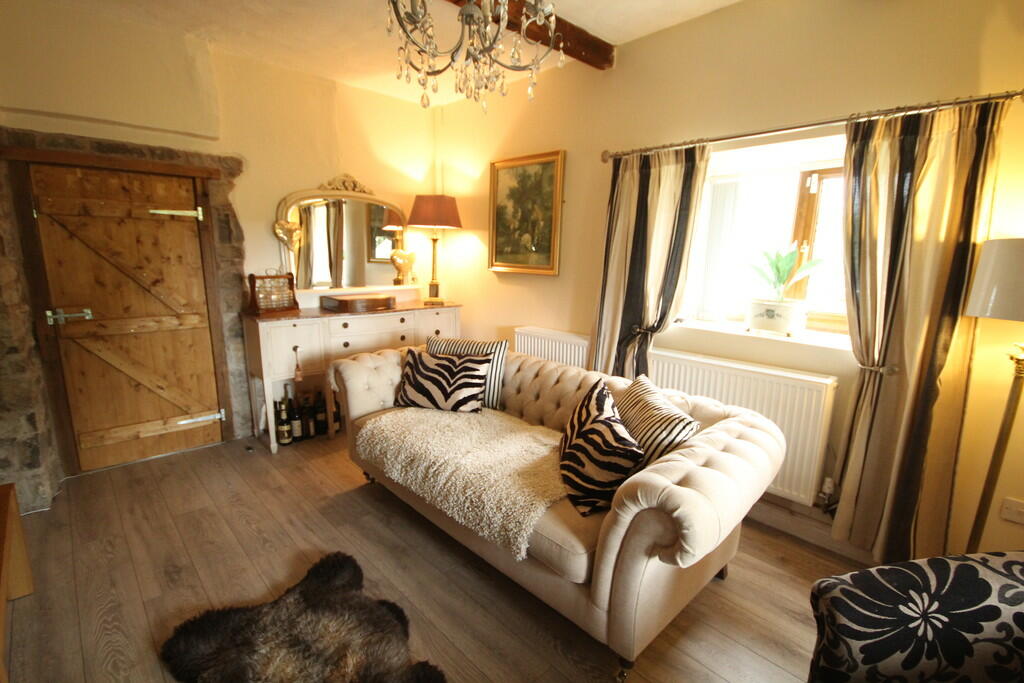 Additional image 4 of The Catch, Halkyn