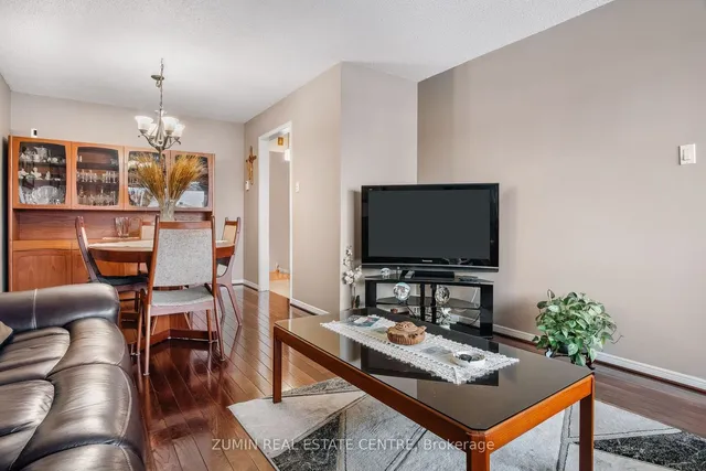 Additional image 4 of 77 Bordeaux Crct