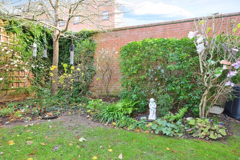 Additional image 9 of Spalding Court, Chelmsford, CM1 2UZ