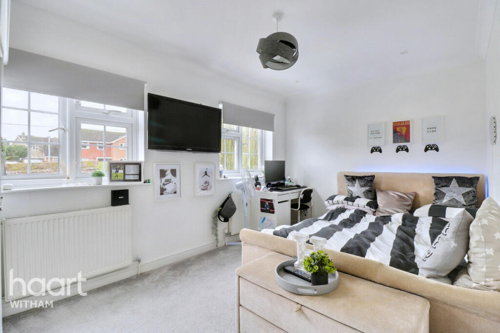 Additional image 19 of Powers Hall End, Witham