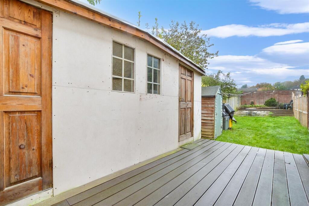 Additional image 11 of Brighton Road, Coulsdon, Surrey