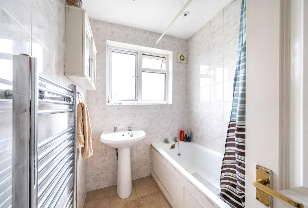 Additional image 13 of Chestnut Grove, Mitcham, CR4