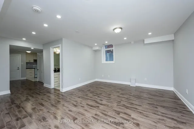 Additional image 31 of 38 John Carroll Dr