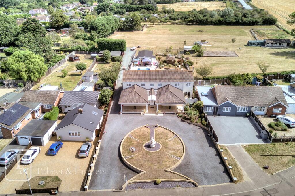 Additional image 72 of Dumont Avenue, St. Osyth, Clacton-on-Sea, Essex, CO16