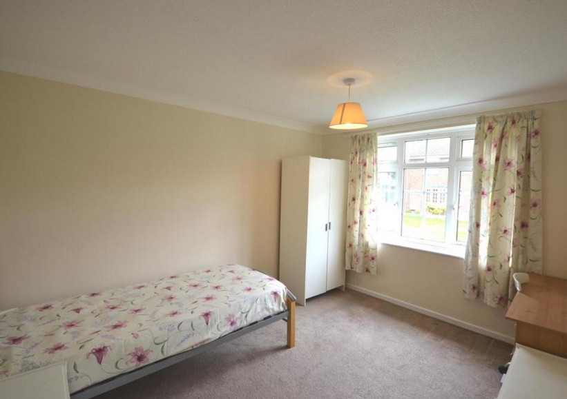 Additional image 9 of Walk to University