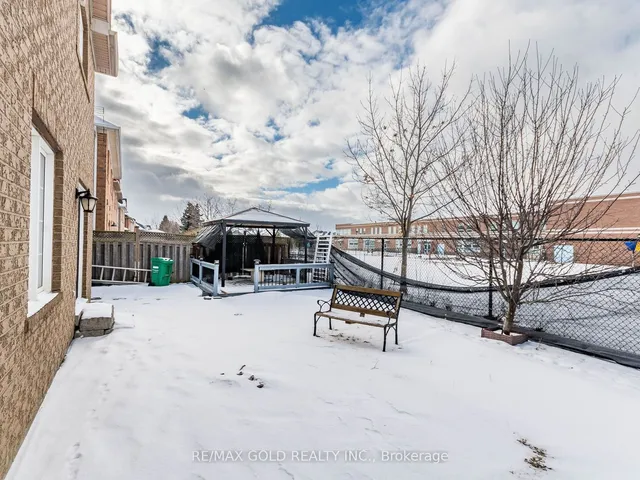 Additional image 36 of 21 Milkweed Cres