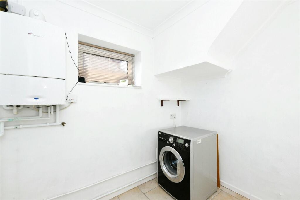 Additional image 6 of Oak Piece, North Weald, Epping, Essex, CM16