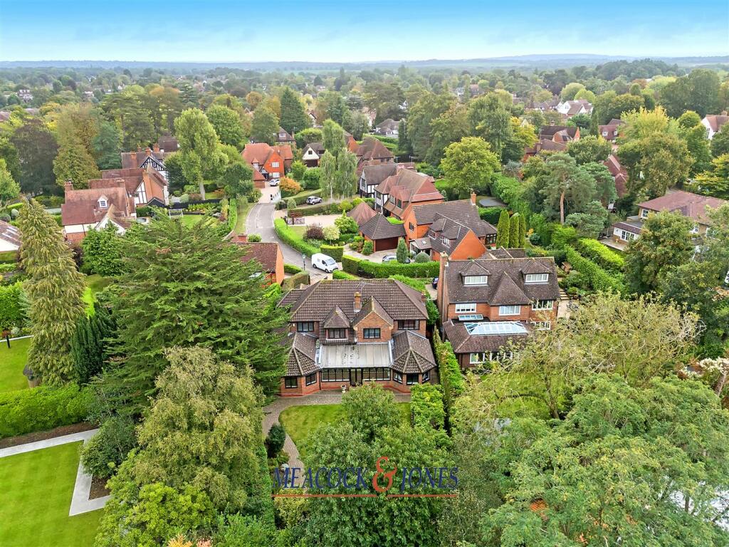 Additional image 4 of Hutton Gate, Hutton Mount, Brentwood