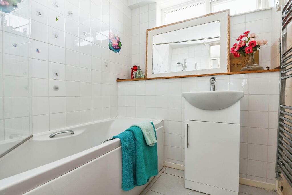 Additional image 7 of The Esplanade, Frinton-on-Sea, Essex, CO13