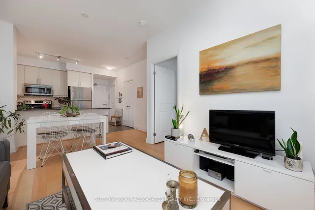 Additional image 9 of 530 St Clair Ave Unit 1406