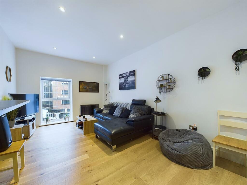 Additional image 13 of High Street, Croydon