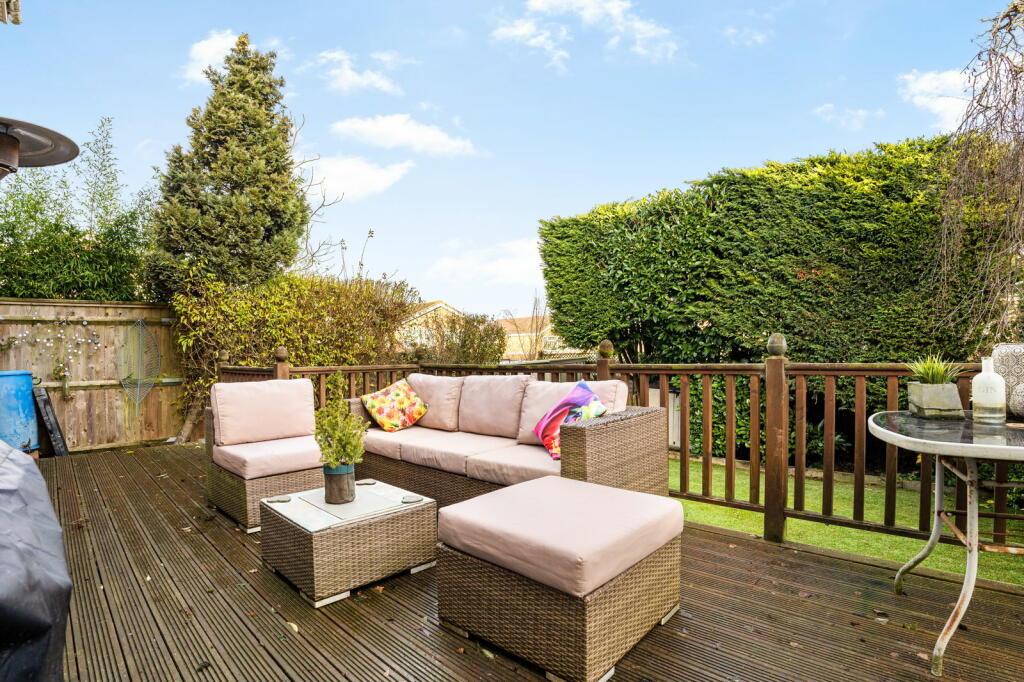 Additional image 22 of The Crest, Sawbridgeworth, CM21