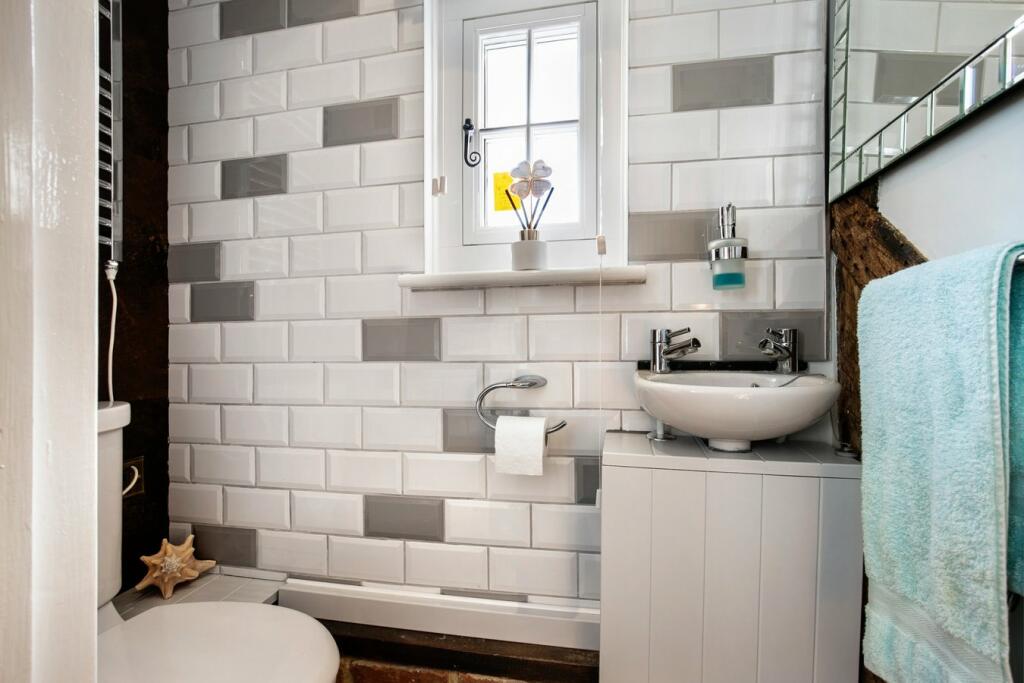 Additional image 20 of Gladfen Hall Road, Greenstead Green, Halstead, CO9