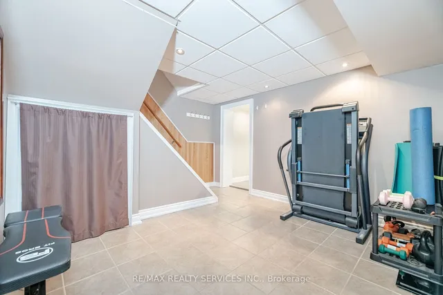 Additional image 21 of 64 Kimbark Dr