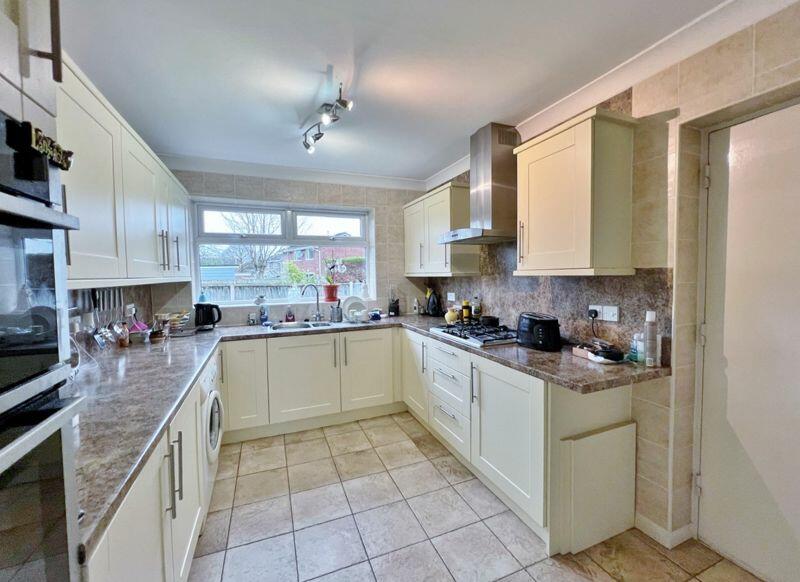 Additional image 4 of Meadow Lane, Willaston, Cheshire