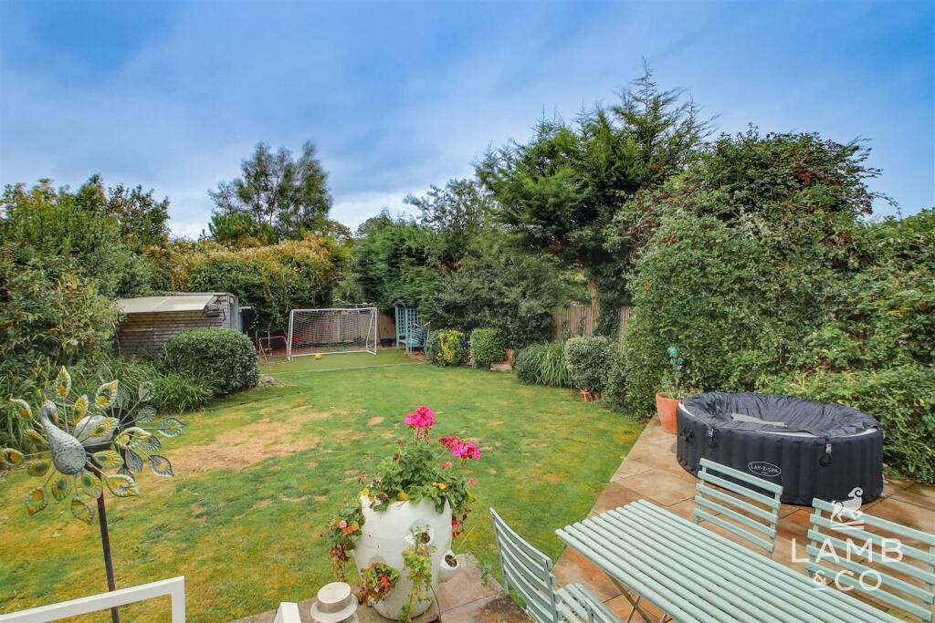 Additional image 25 of Clarendon Park, East Clacton