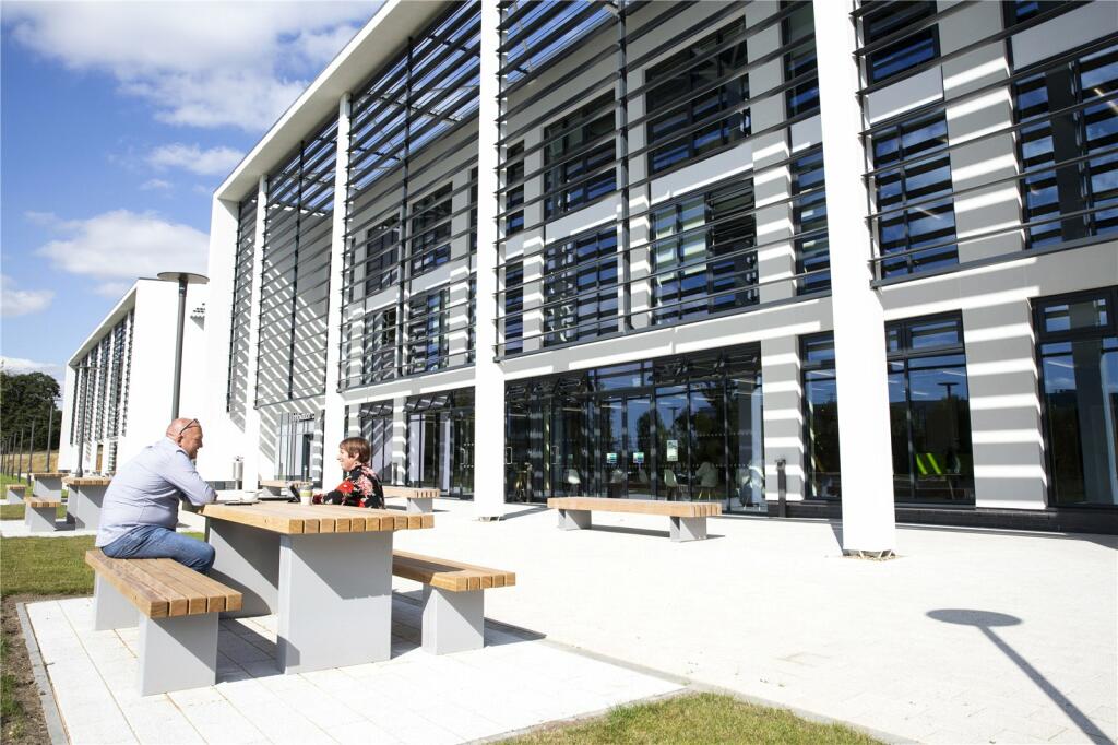 Additional image 3 of Innovation Centre, Knowlegde Gateway, CO4