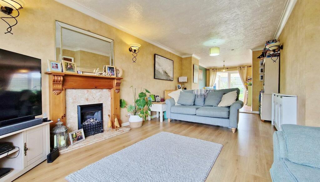 Additional image 6 of Pyesand, Kirby-le-Soken