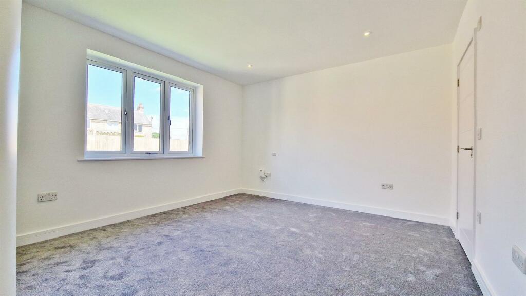 Additional image 11 of Thorpe Road, Kirby Cross