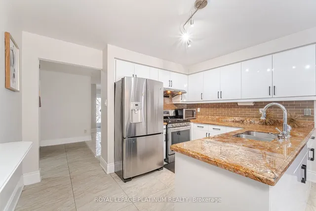 Additional image 18 of 59 Parkside Dr