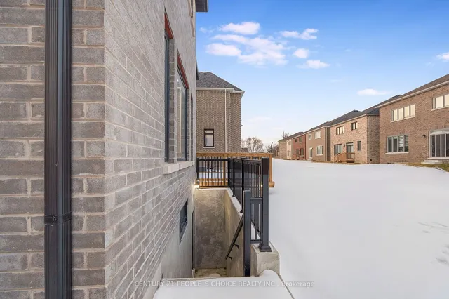 Additional image 38 of 8915 Heritage Rd