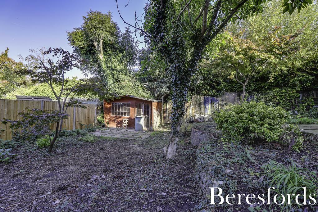 Additional image 13 of Warley Mount, Warley, CM14