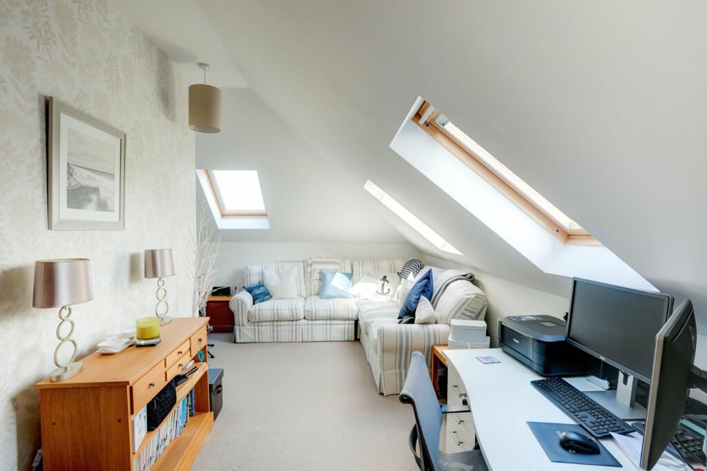 Additional image 19 of Seaview Avenue, West Mersea, Colchester, Essex, CO5