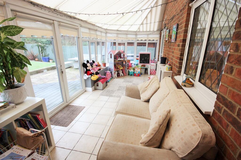 Additional image 16 of Hedgerows, Hutton, Brentwood, CM13