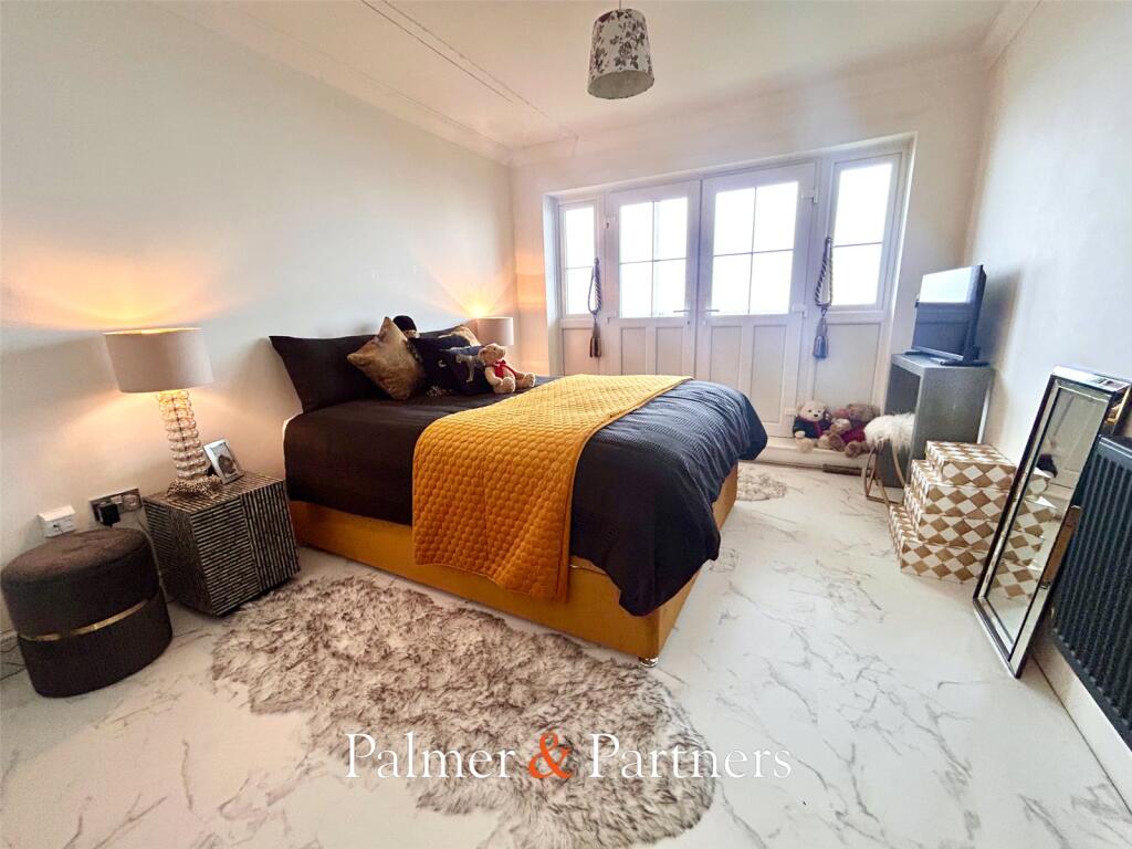 Additional image 10 of Marine Parade East, Clacton-on-Sea, Essex, CO15