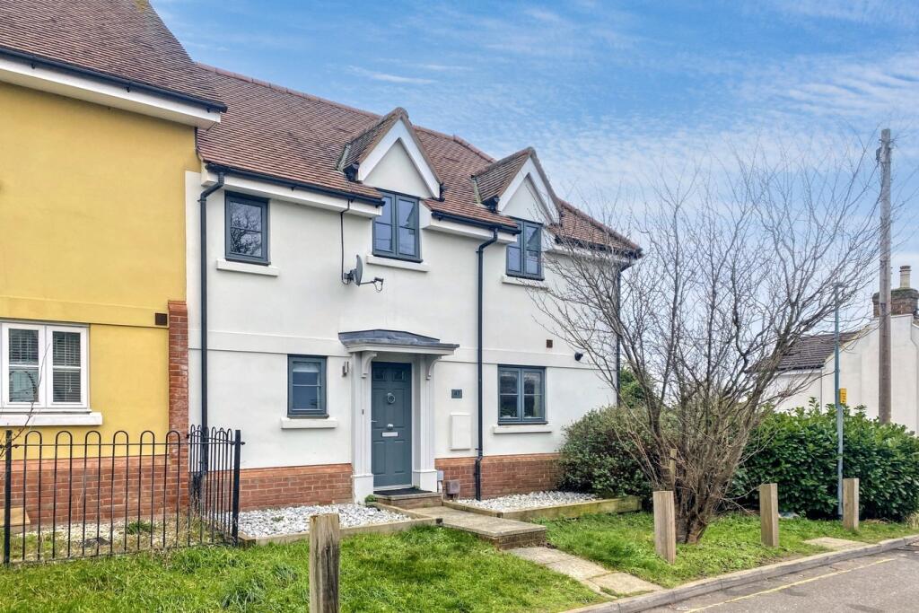 Primary image of Brook End Road South, Chancellor Park, Chelmsford, CM2
