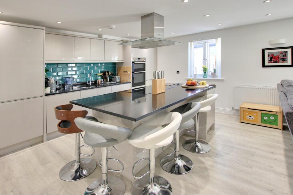 Additional image 14 of Orchard Way, Shirley