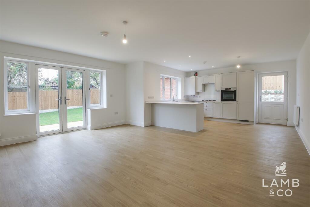 Additional image 12 of Orchard Close, Fronks Road, Dovercourt