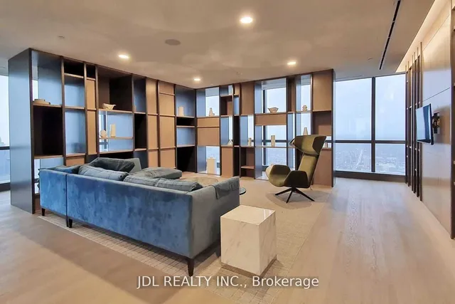 Additional image 15 of 7 Grenville St Unit 2007