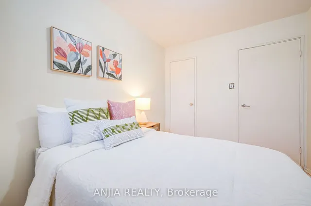 Additional image 29 of 165 Cherokee Blvd Unit 198