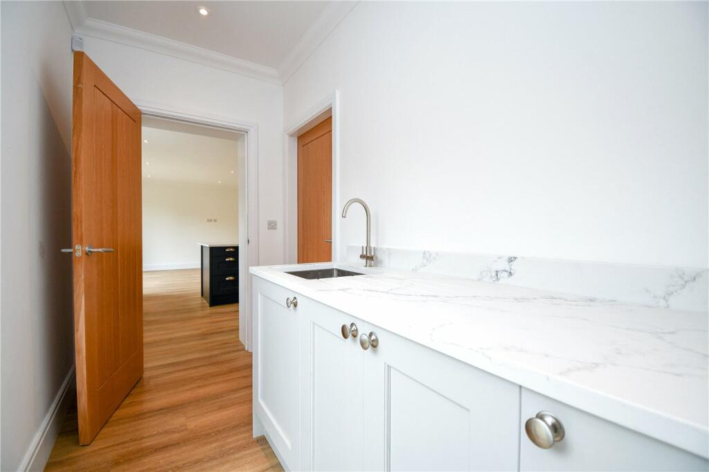 Additional image 25 of Burton Manor Gardens, The Village, Burton