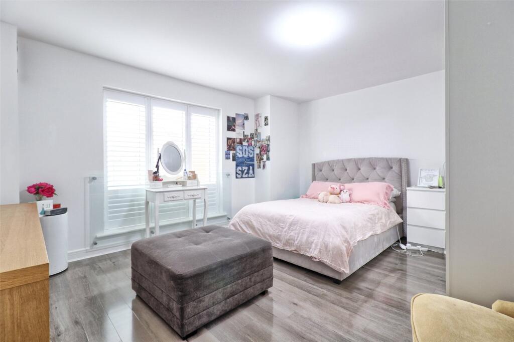 Additional image 9 of Fairway Drive, Chelmsford, Essex, CM3